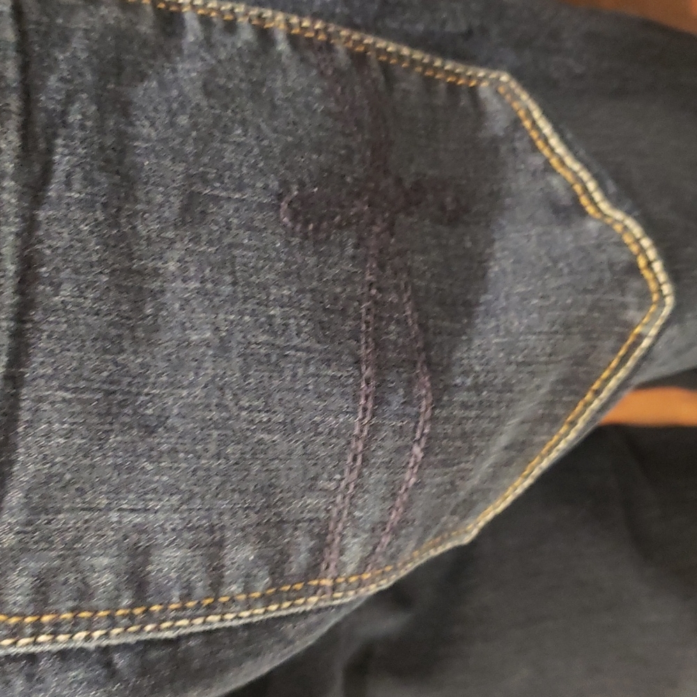 Denizen levis - Picture 8 of 11